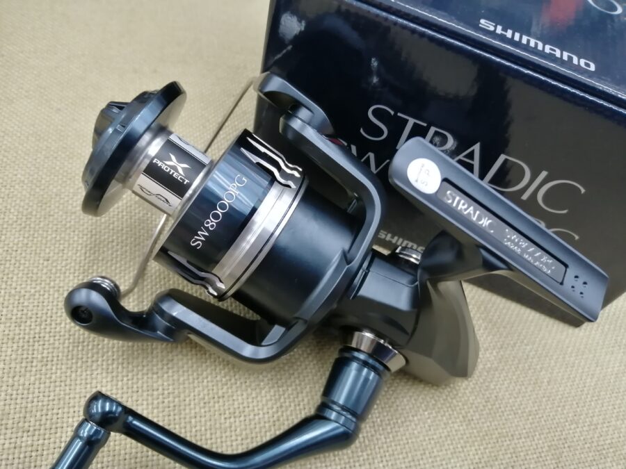 シマノ(SHIMANO) スピニングリール 20 ストラディックSW 8000HG