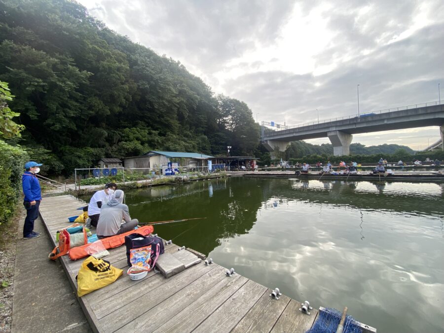 『やろうよ釣り!』 〜はじめての管理釣り場でヘラブナ釣り〜