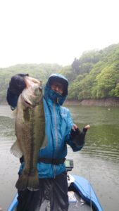 松尾様～津久井湖/ブラックバス32-48cm3匹～