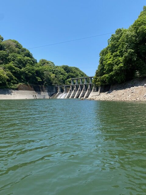スタッフ千鮎釣行記～津久井湖/ブラックバス43.5cm(1,550g)1匹～