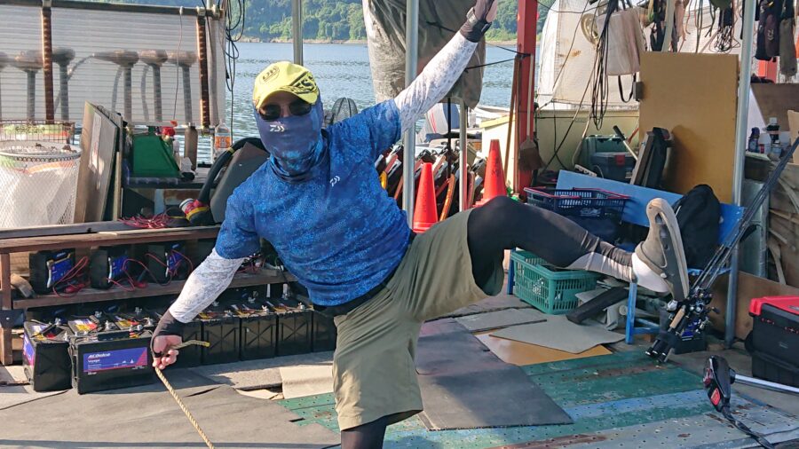 スタッフ吉田君釣行記~津久井湖/吉田・ブラックバス25-37cm6匹くらい~