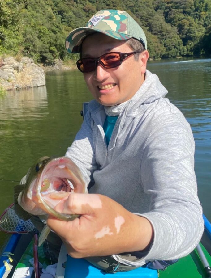 スタッフ吉田君釣行記～津久井湖/ブラックバス26～49cm7匹・ワカサギ約30匹～