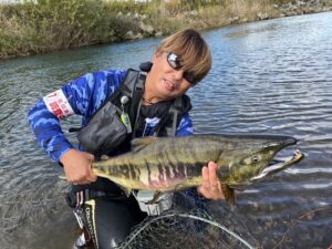 スタッフ平賀釣行記～富山県・庄川/サケ71cm1匹～