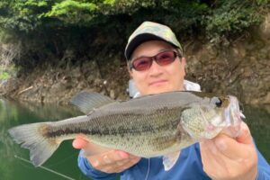 スタッフ吉田釣行記～津久井湖/吉田・ブラックバス20～48cm/11匹～