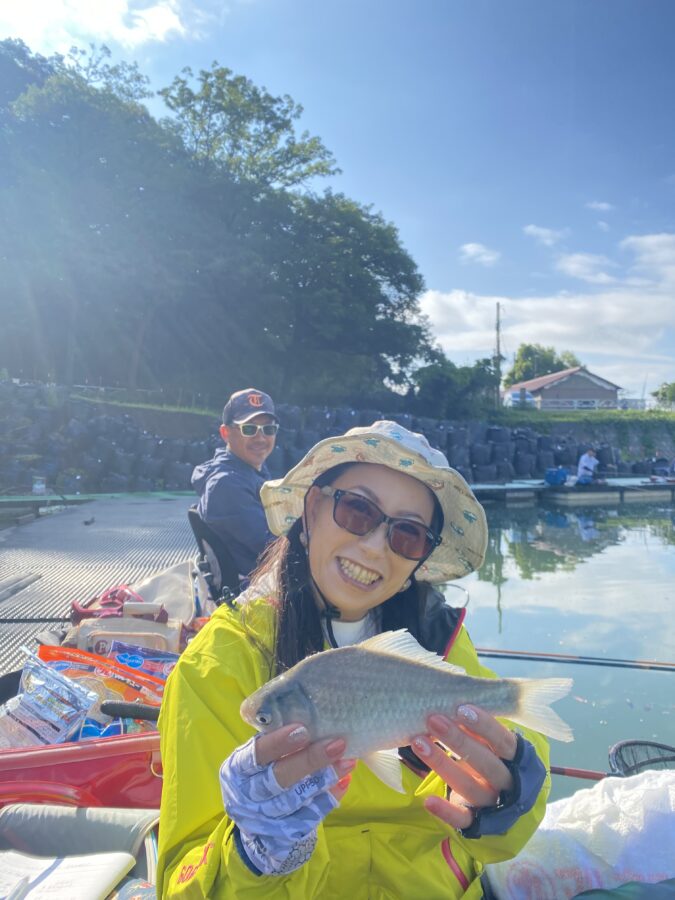 スタッフ千鮎釣行記～三名湖・大手張桟橋/ヘラブナ21枚～