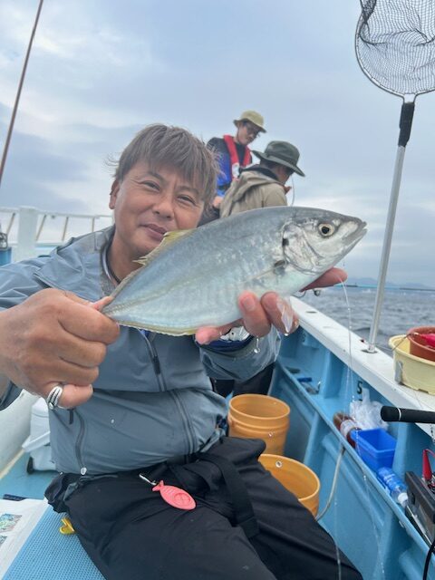 スタッフ平賀釣行記～佐島/シマアジ２匹最大43cm～