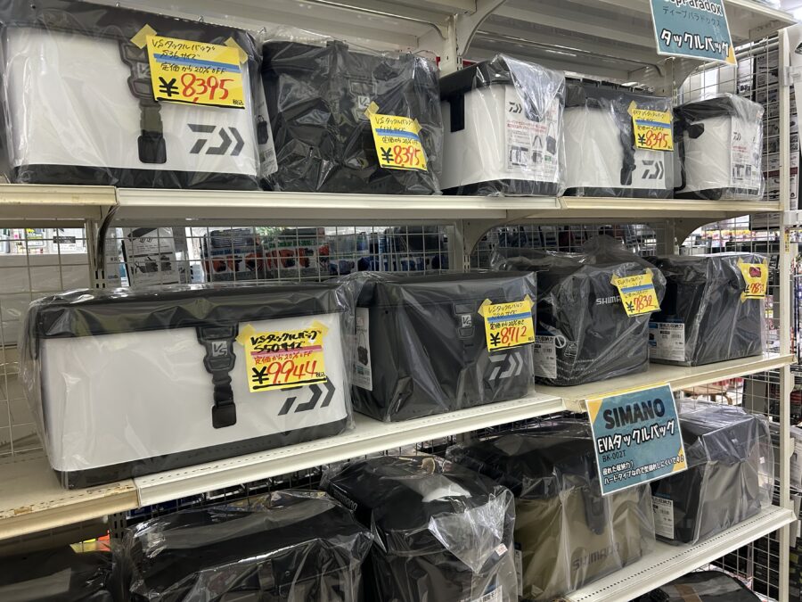 優れた収納力!ダイワ、シマノタックルバッグ