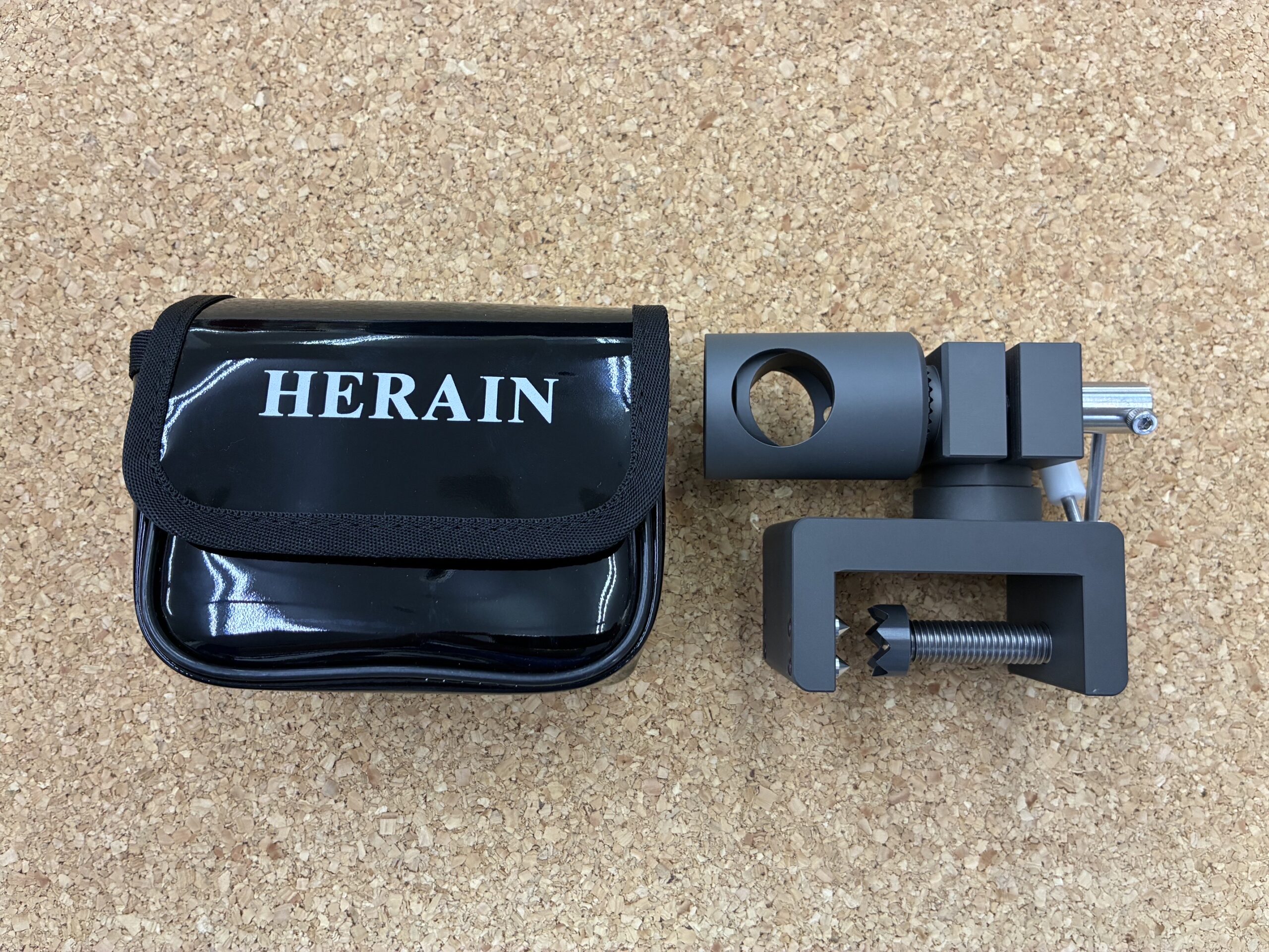 高機能パラソル万力入荷！ダイシン『HERAIN パラソル万力』