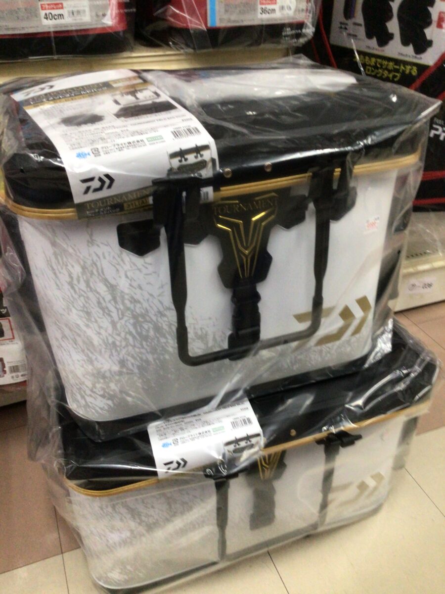 お手入れしやすい磯バッグ!ダイワ『トーナメントフィールドバッグ 31L 39L』